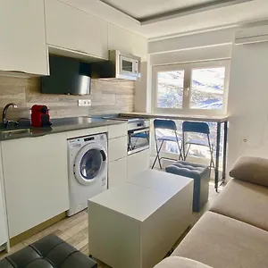 Moderno Estudio En Sierra Nevada Apartamento